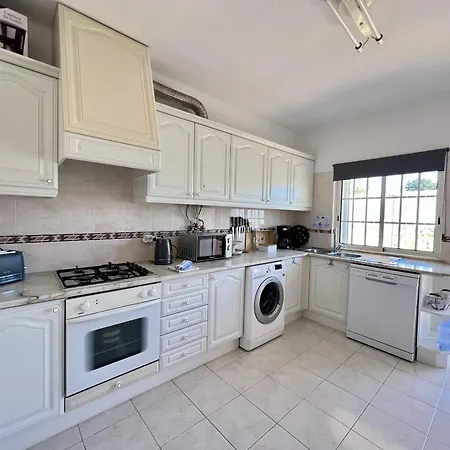 Stylish With Pool By Homing * Pêra