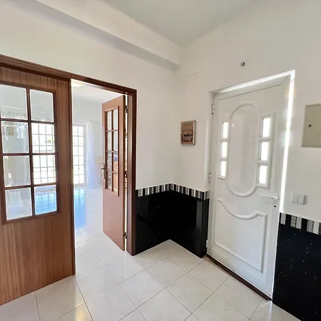 Stylish With Pool By Homing * بيرا