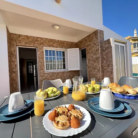 Stylish With Pool By Homing Villa Pêra