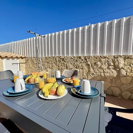 Villa Stylish With Pool By Homing Pêra