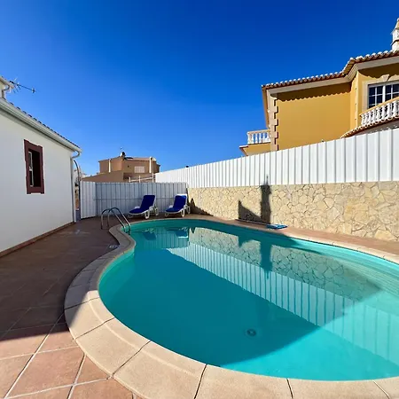 Stylish With Pool By Homing