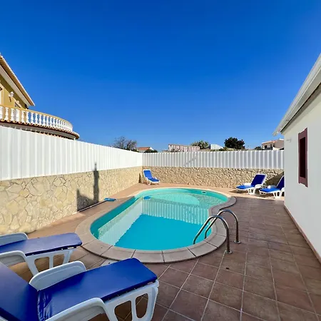 Stylish With Pool By Homing *