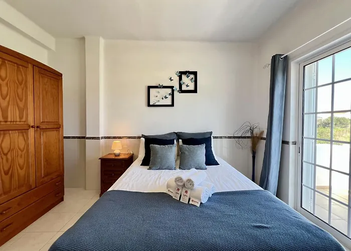 Stylish With Pool By Homing