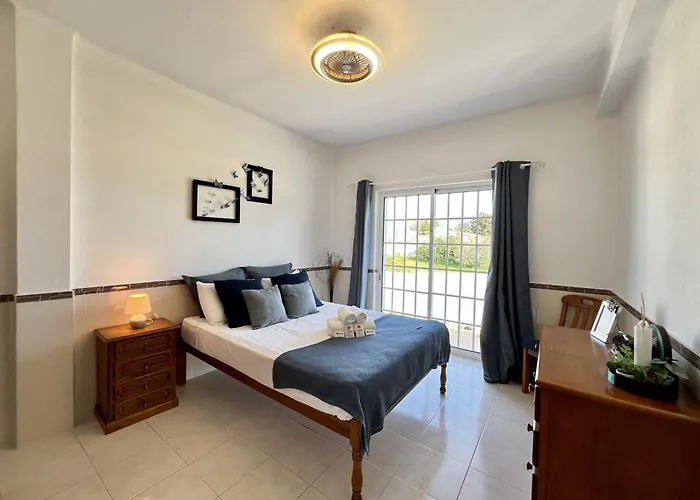 Stylish With Pool By Homing *