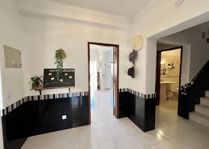 빌라 Stylish With Pool By Homing