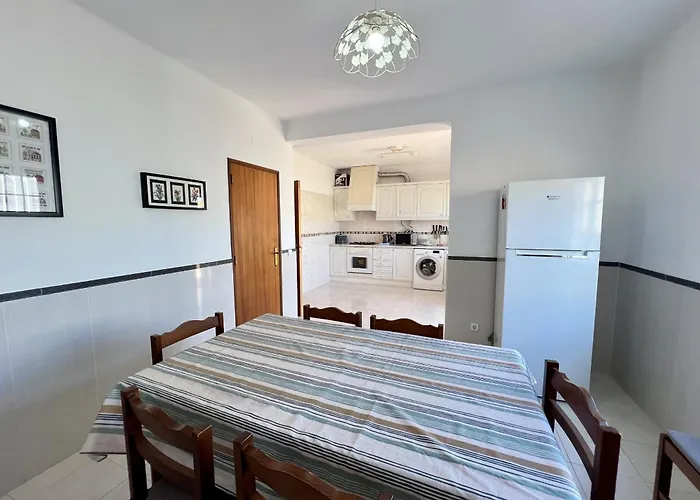 Stylish With Pool By Homing 빌라 페라구도