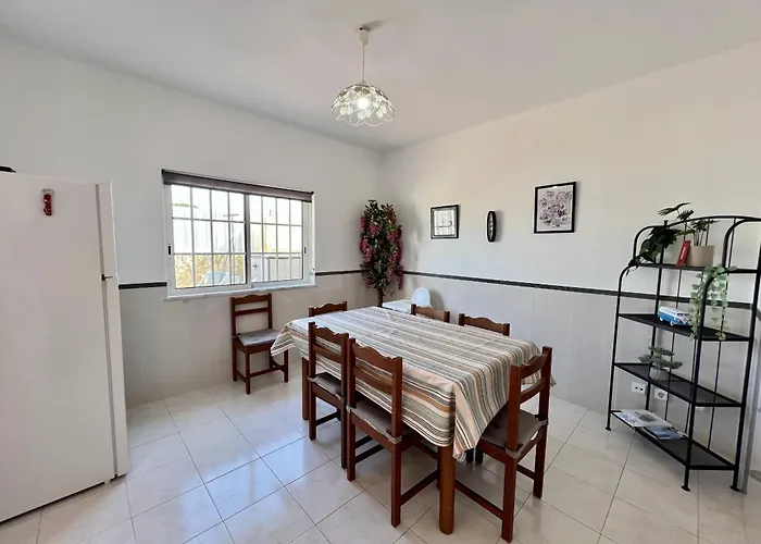 Stylish With Pool By Homing 빌라 페라구도