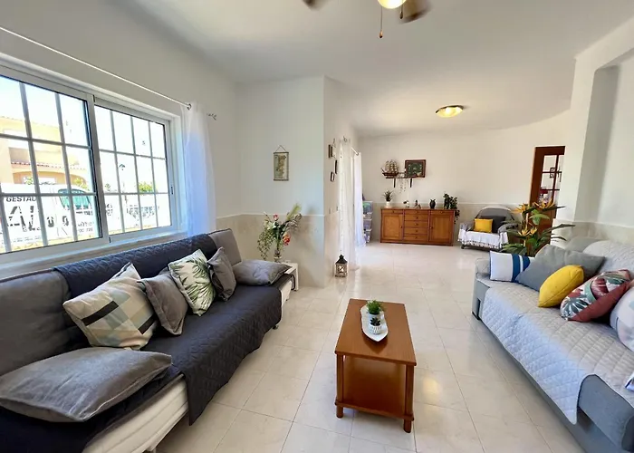 빌라 Stylish With Pool By Homing