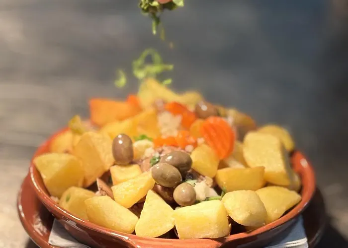 Stylish With Pool By Homing * 페라구도